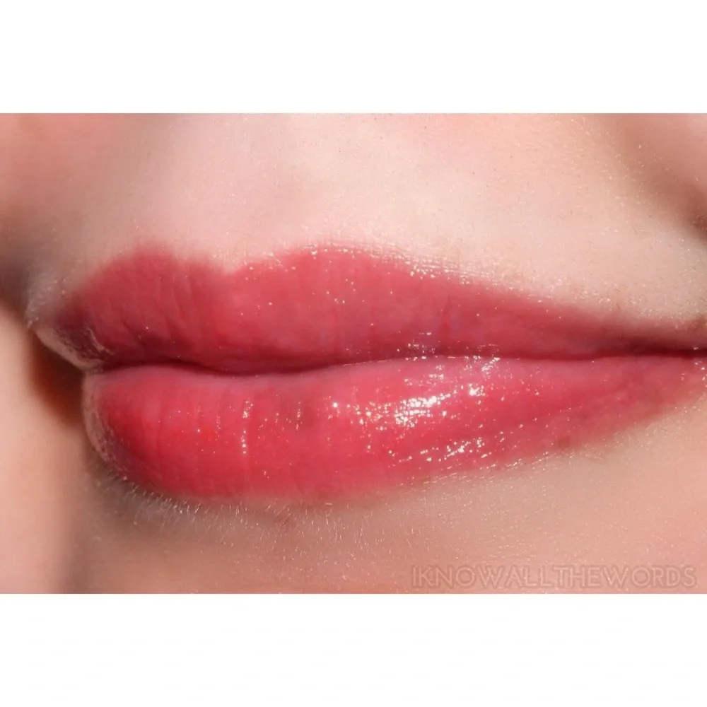 Clarins Joli Rouge Brillant in 19 Tropical Pink